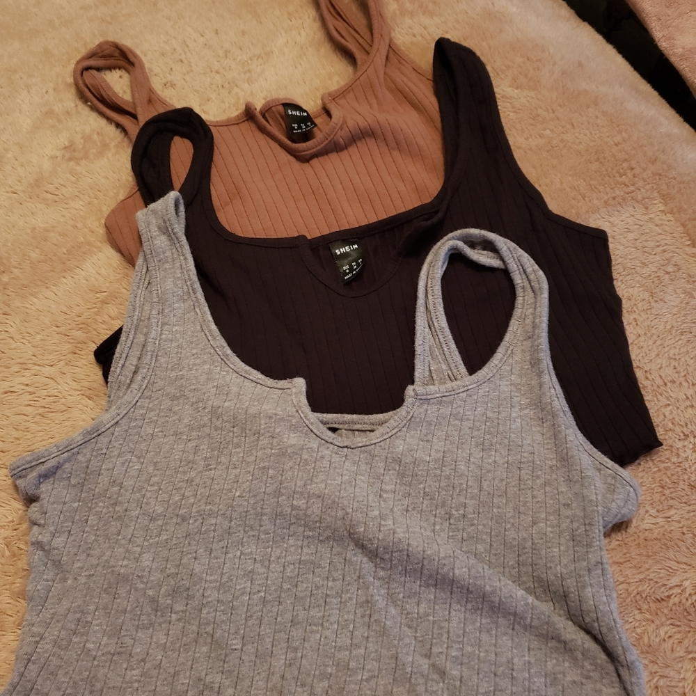 3 Bralettes